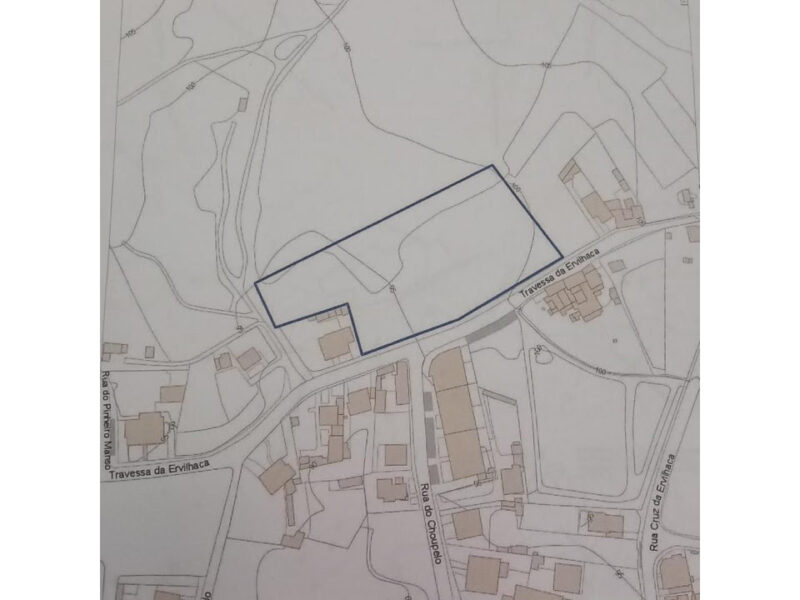 Terreno Urbanizável | Próximo de PT
